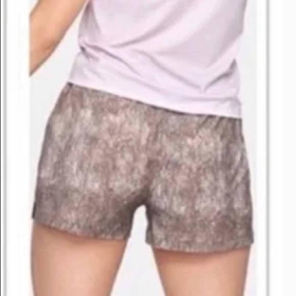 Outdoor Voices Doing Things Rec Shorts in Clay Scribble Active Run Gym Yoga M - Picture 5 of 15